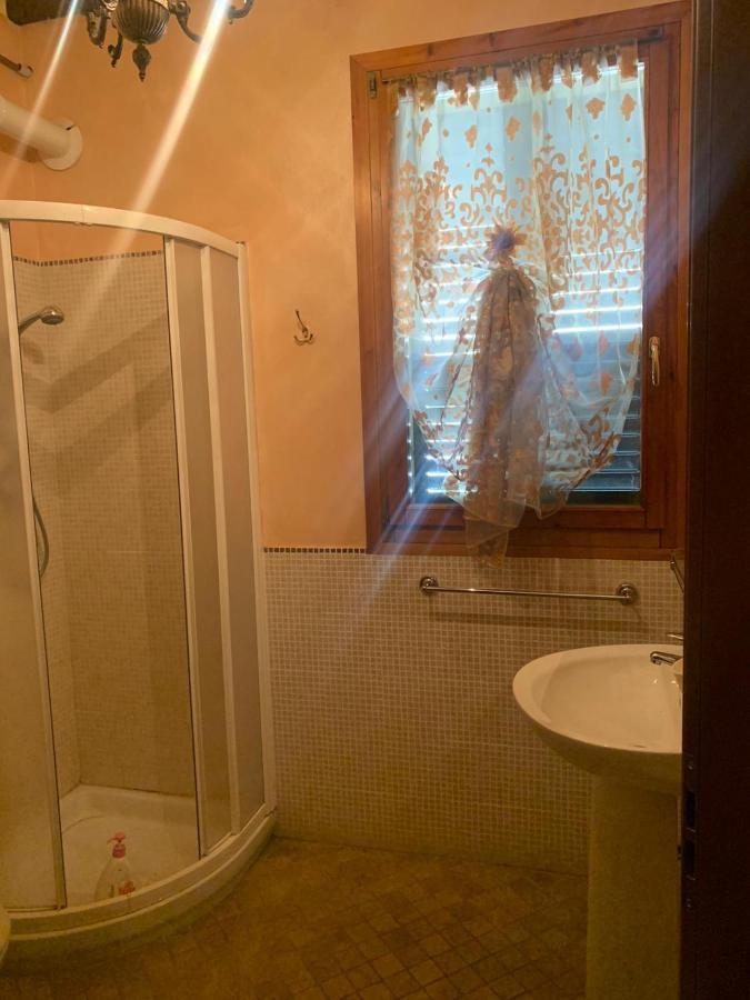 B&B Dal Fiocinino Comacchio Eksteriør billede